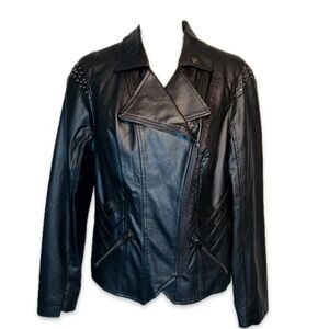 Torrid “Her Universe” Faux Leather Jacket – Size 0/L – Black